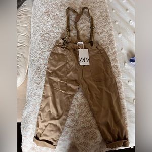 New Size 4-5 T Zara pants with suspenders